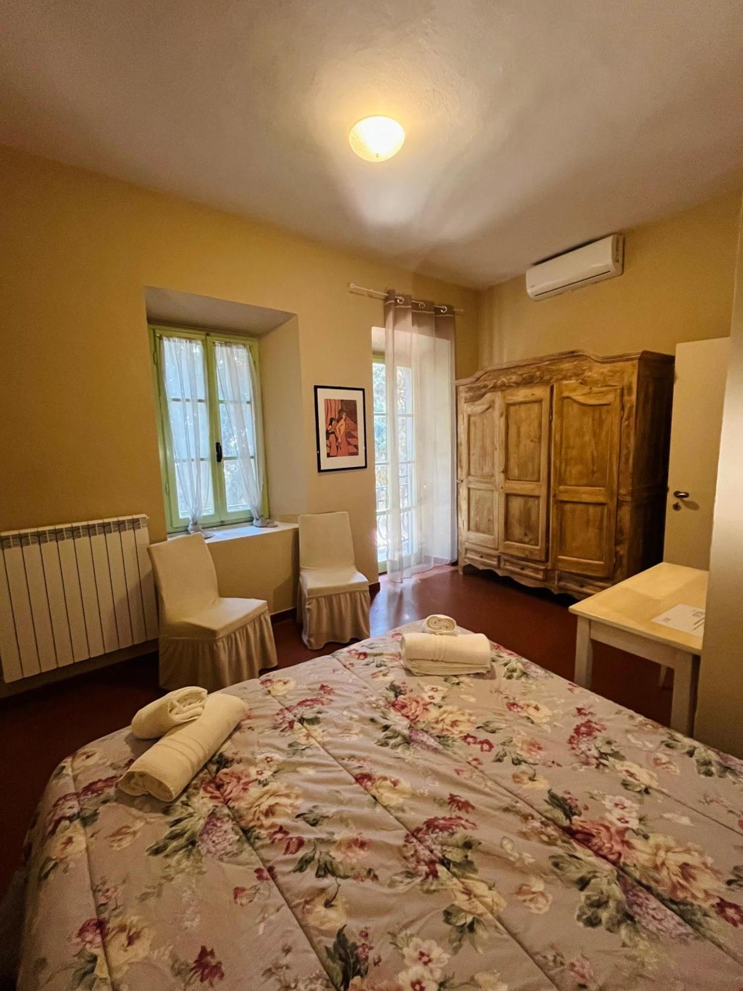 Borgo Degli Aranci Aparthotel 3*